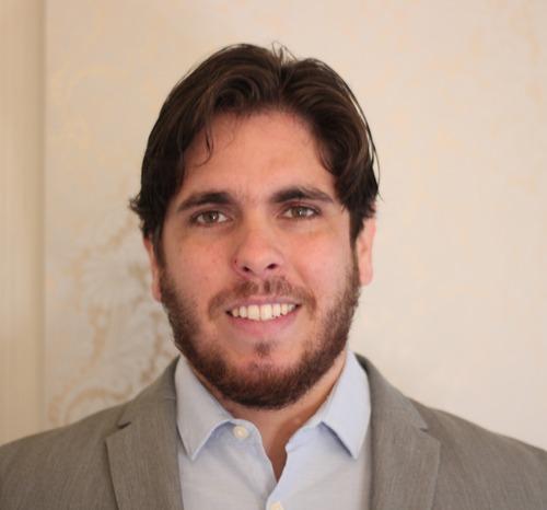 profile photo for Dr Andre de Araujo Vieira